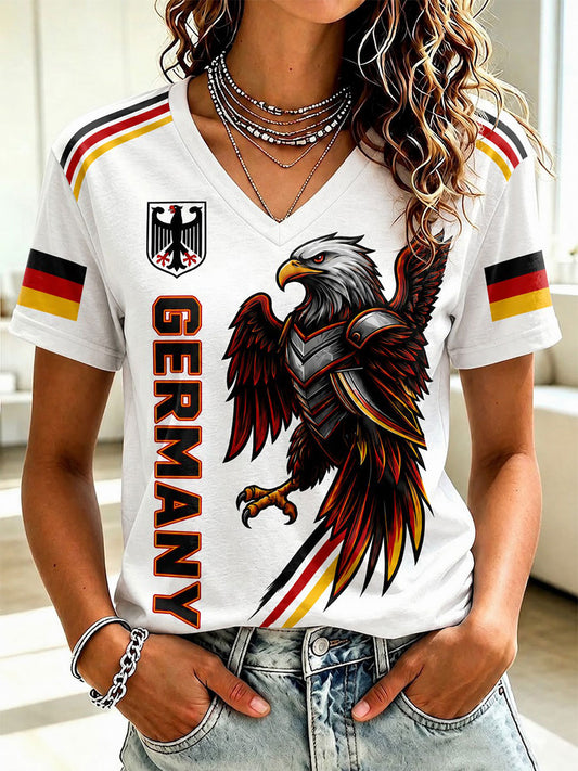 Damen-T-Shirt mit V-Ausschnitt und Fußball-Print, Deutschland
