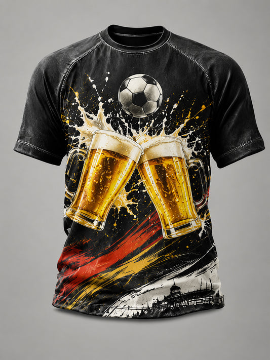 Herren-T-Shirt mit Grafik: Deutscher Fußball und Bier-Grüße