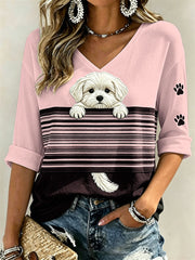 Damen-T-Shirt mit verstecktem Malteser-Hund und Pfotenabdrucken, Color-Block-Print, mittellange Ärmel und V-Ausschnitt